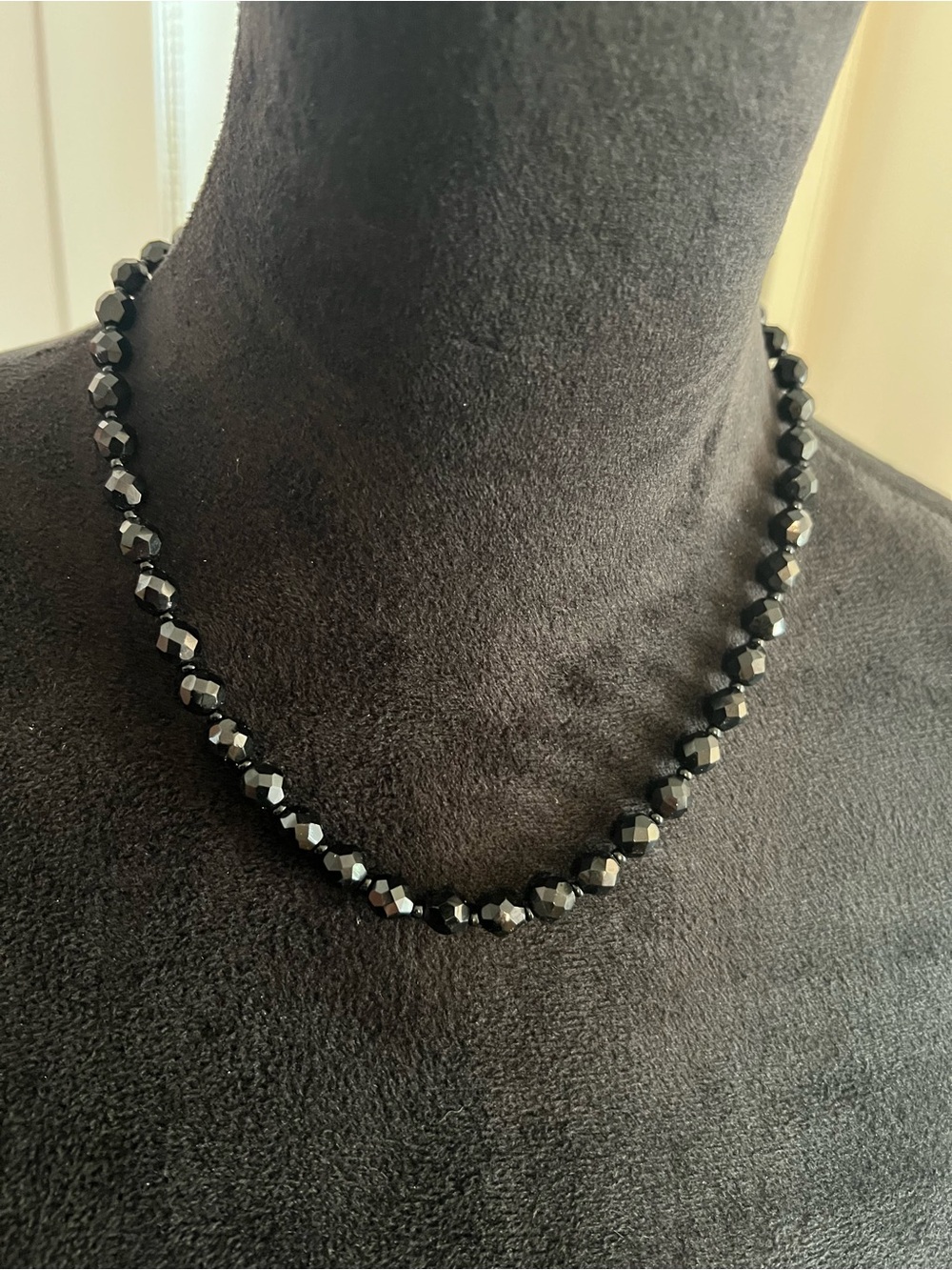 Elegant Black Faceted Bead 20” Necklace - Women Jewelry
